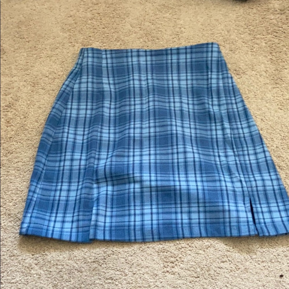 Brandy Melville slit plaid skirt